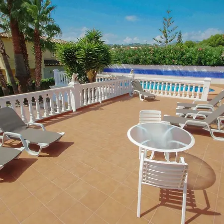 Villa El Molino - Well-furnished In