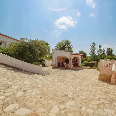 Villa El Molino - Well-furnished In